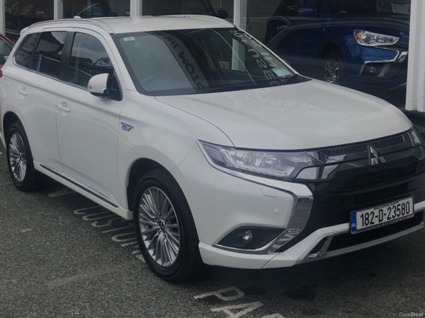 Mitsubishi Outlander SUV, Petrol Plug-in Hybrid, 2018, White