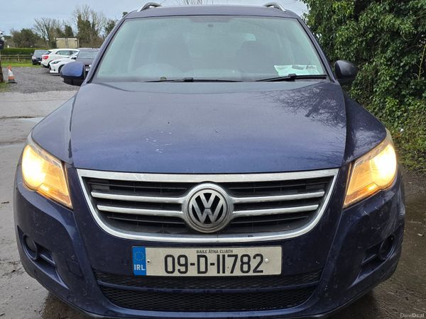 Volkswagen Tiguan SUV, Diesel, 2009, Blue