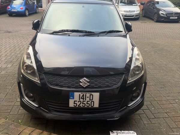 Suzuki Swift Hatchback, Petrol, 2014, Black