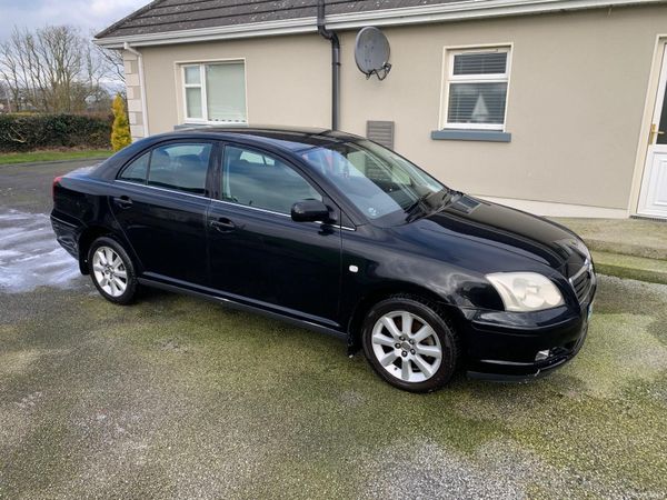 Toyota Avensis Saloon, Petrol, 2004, Black
