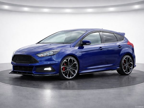 Ford Focus Hatchback, Diesel, 2018, Blue
