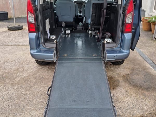 Citroen Berlingo Multispace MPV, Diesel, 2013, Blue