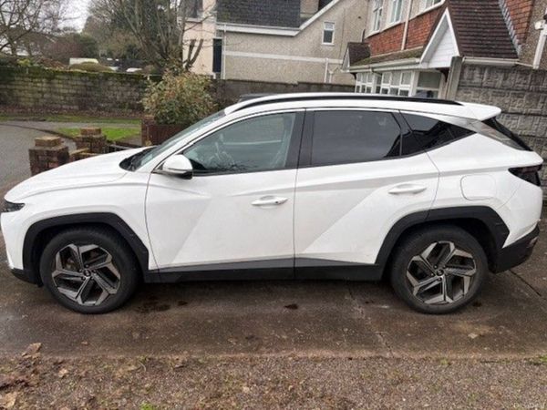 Hyundai Tucson SUV, Petrol Hybrid, 2024, White