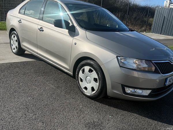 Skoda Rapid Saloon, Diesel, 2014, Beige