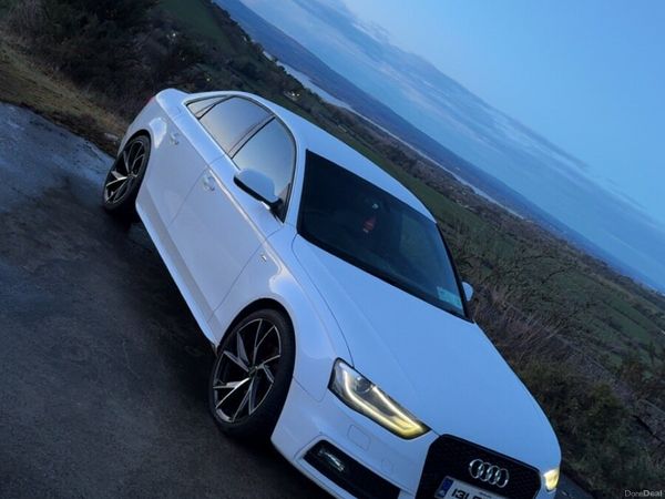 Audi A4 Saloon, Diesel, 2013, White