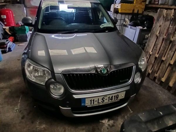 Skoda Yeti SUV, Diesel, 2011, Grey