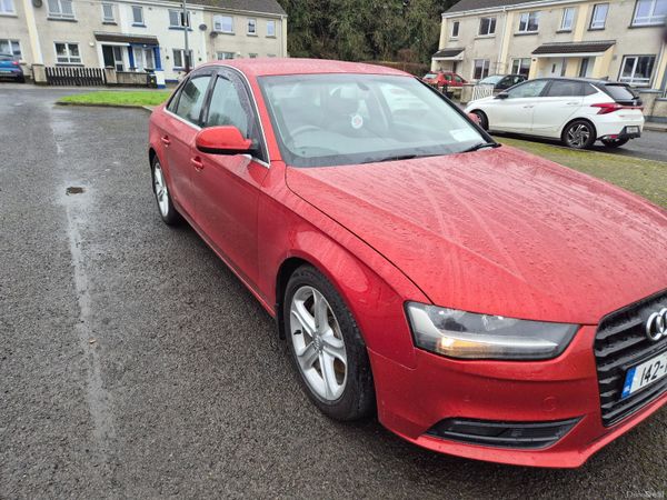 Audi A4 Saloon, Diesel, 2014, Red