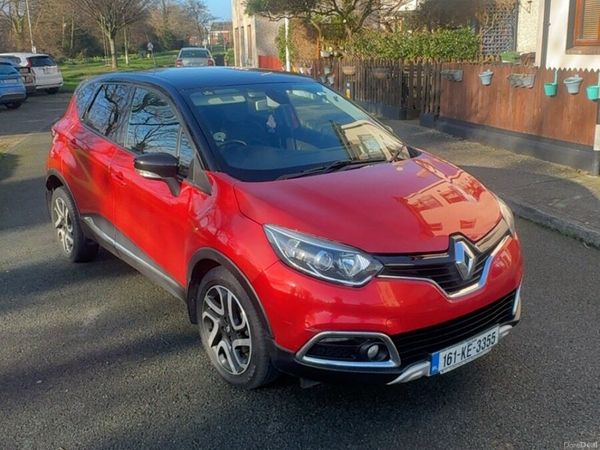 Renault Captur Hatchback, Diesel, 2016, Red