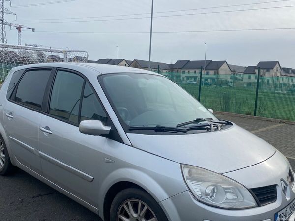 Renault Scenic MPV, Petrol, 2008, Silver