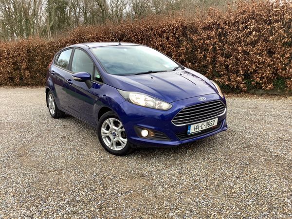 Ford Fiesta Hatchback, Petrol, 2014, Blue