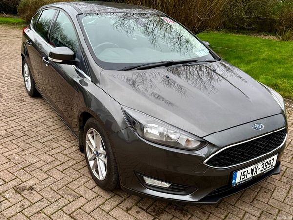 Ford Focus Hatchback, Petrol, 2015, Grey