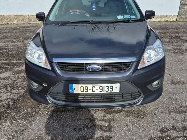 Ford Focus Hatchback, Diesel, 2009, Grey