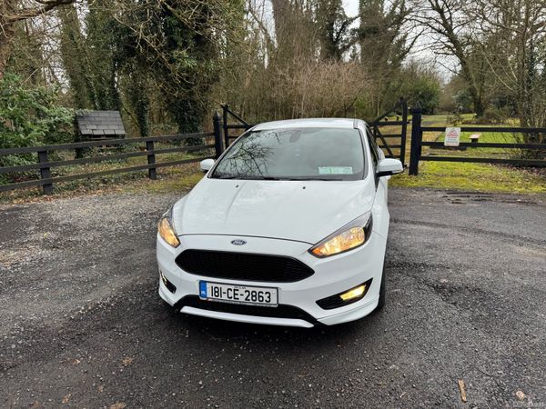 Ford Focus Hatchback, Petrol, 2018, White