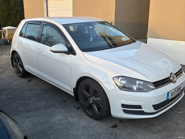 Volkswagen Golf Hatchback, Petrol, 2014, White