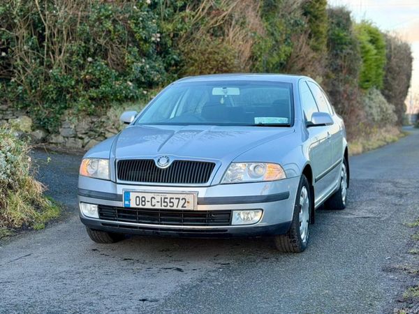 Skoda Octavia Hatchback, Petrol, 2008, Silver