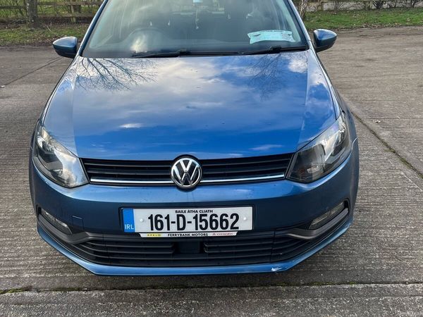 Volkswagen Polo Hatchback, Petrol, 2016, Blue