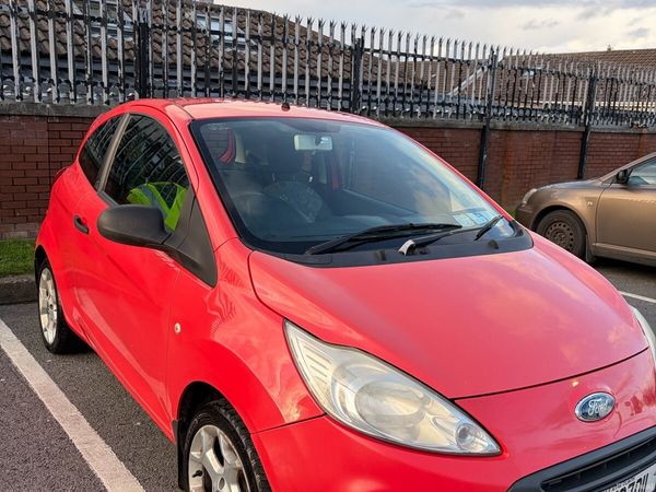 Ford KA Hatchback, Petrol, 2010, Red