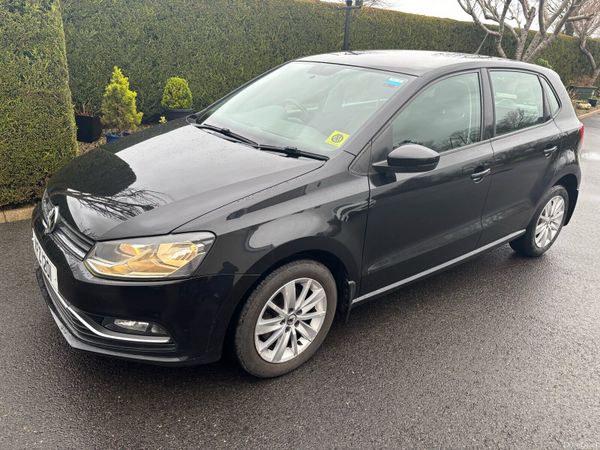 Volkswagen Polo Hatchback, Petrol, 2014, Black