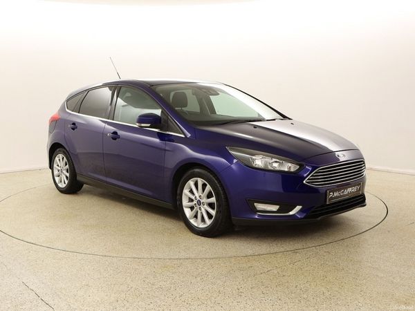 Ford Focus Hatchback, Diesel, 2015, Blue