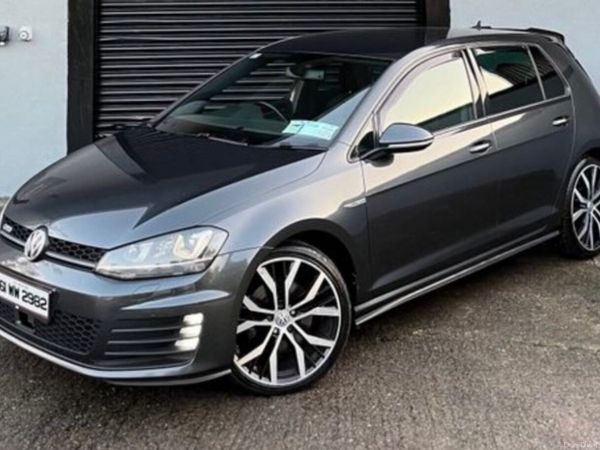 Volkswagen Golf Hatchback, Diesel, 2016, Grey