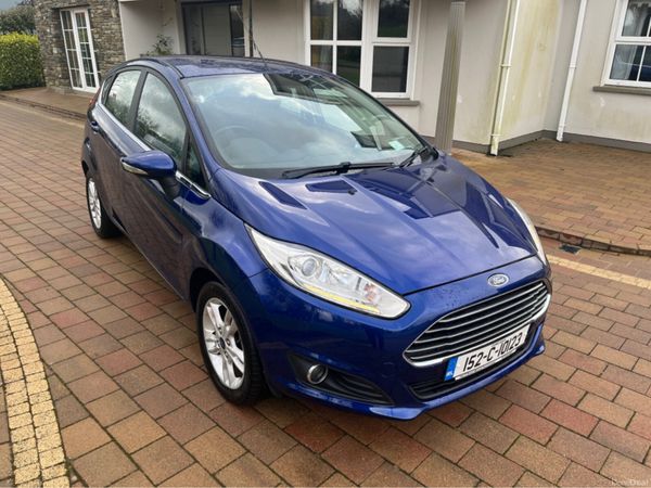 Ford Fiesta Hatchback, Petrol, 2015, Blue