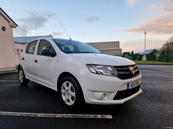 Dacia Sandero Hatchback, Petrol, 2014, White