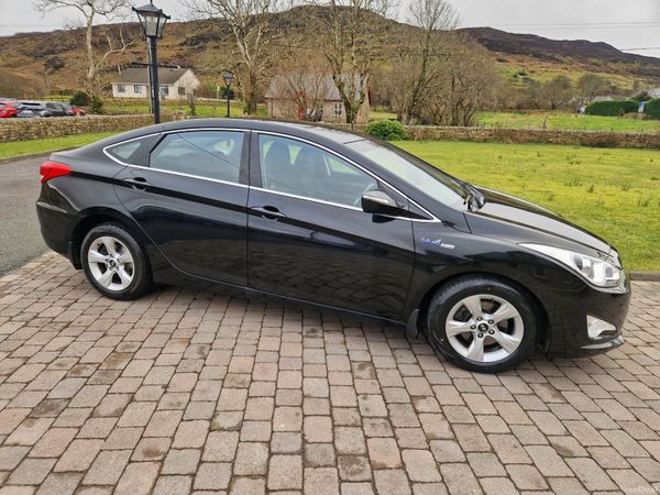 Hyundai i40 Saloon, Diesel, 2014, Black