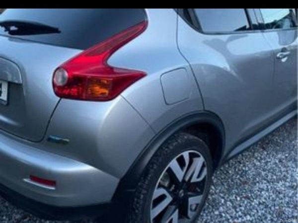 Nissan Juke SUV, Diesel, 2014, Silver