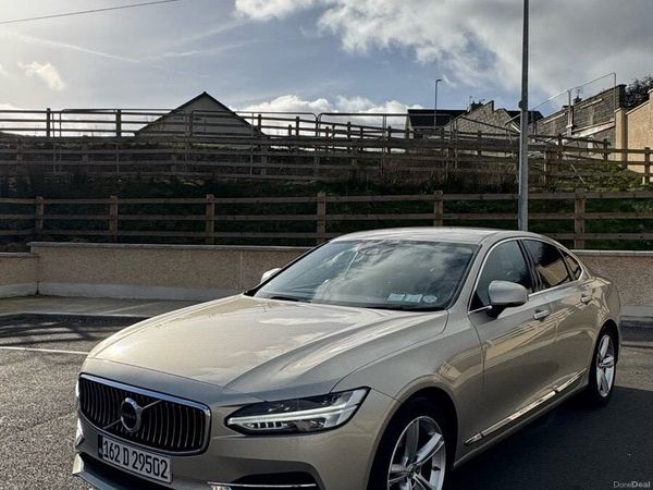 Volvo S90 Saloon, Diesel, 2016, Gold