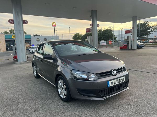 Volkswagen Polo Hatchback, Petrol, 2010, Grey