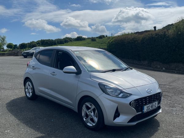 Hyundai i10 Hatchback, Petrol, 2020, Grey