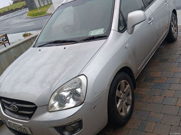 Kia Carens MPV, Diesel, 2007, Silver