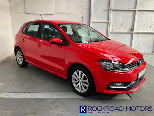 Volkswagen Polo Hatchback, Petrol, 2016, Red