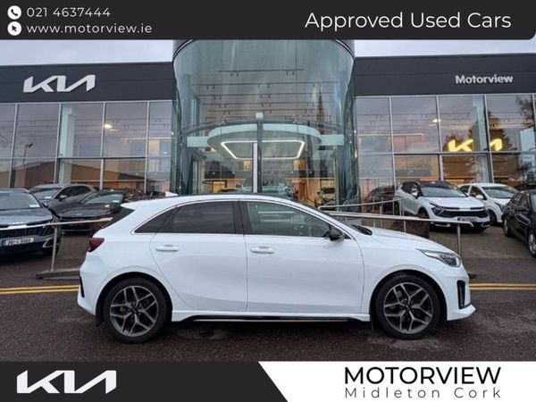 Kia Ceed Hatchback, Petrol, 2021, White