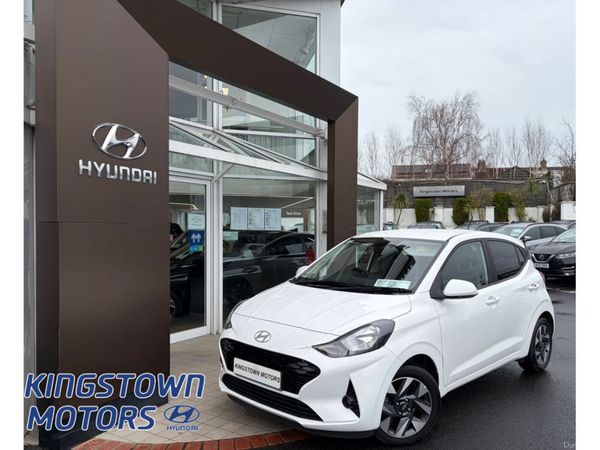 Hyundai i10 Hatchback, Petrol, 2024, White