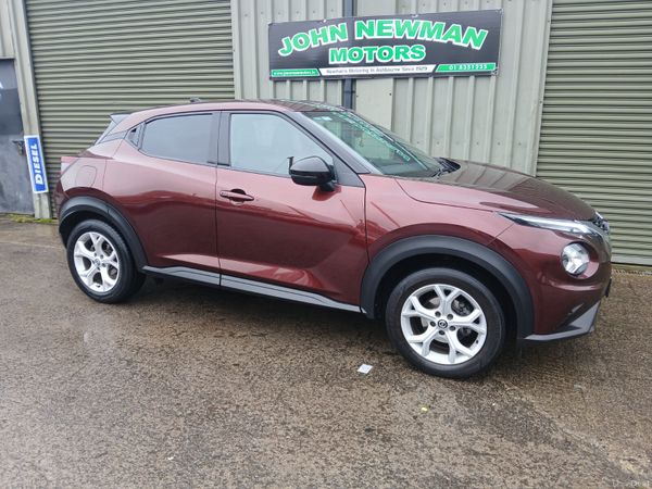 Nissan Juke SUV, Petrol, 2020, Red