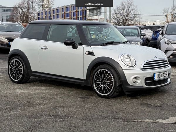 Mini Cooper Hatchback, Diesel, 2013, Silver