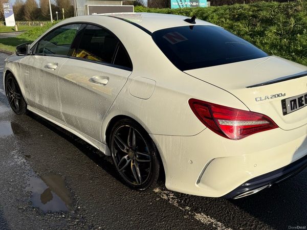 Mercedes-Benz CLA Saloon, Diesel, 2017, White
