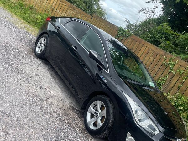 Hyundai i40 Saloon, Diesel, 2013, Black