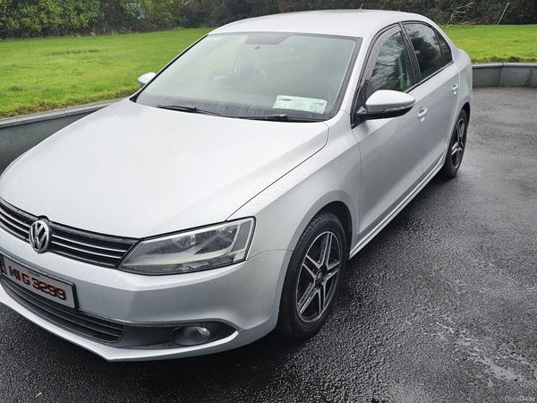 Volkswagen Jetta Saloon, Diesel, 2014, Silver