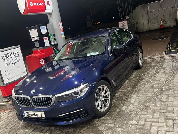 BMW 5-Series Saloon, Diesel, 2019, Blue