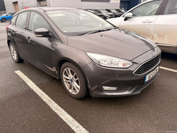 Ford Focus Hatchback, Diesel, 2016, Grey