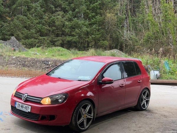 Volkswagen Golf Hatchback, Diesel, 2009, Red