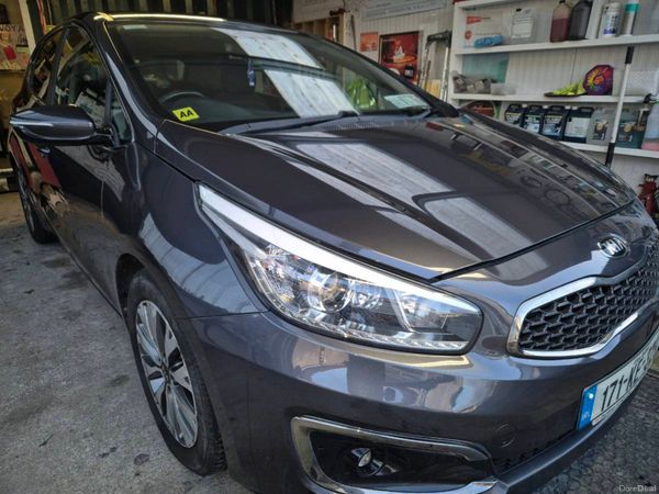 Kia Ceed Hatchback, Diesel, 2017, Grey