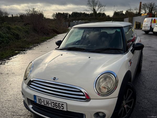 Mini Cooper Hatchback, Petrol, 2010, White