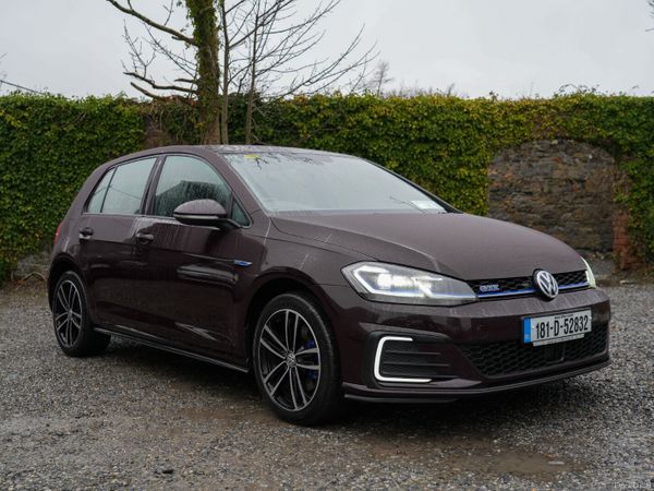 Volkswagen Golf Hatchback, Petrol Plug-in Hybrid, 2018, Black