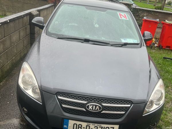 Kia Ceed Hatchback, Petrol, 2008, Grey