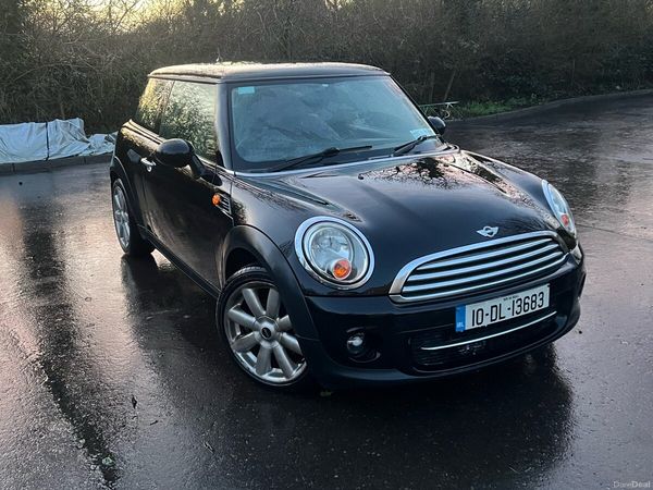 Mini Cooper Hatchback, Diesel, 2010, Black