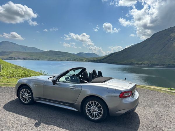 Fiat 124 Spider Convertible, Petrol, 2018, Grey