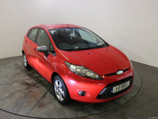 Ford Fiesta Hatchback, Petrol, 2011, Red